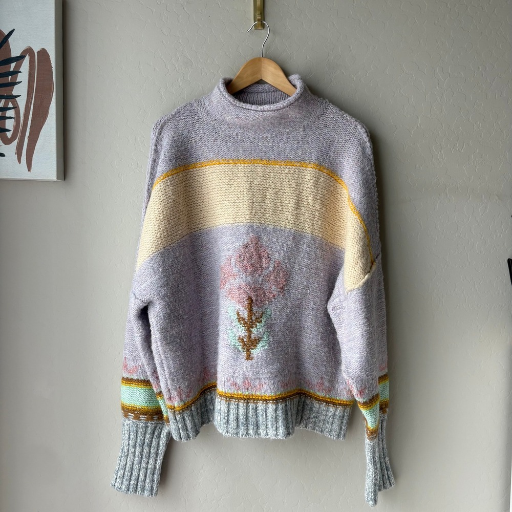 Anthropologie Sweater Mock Neck Flower Embroidered‎ Lavender Knit Sweater M - Picture 2 of 9